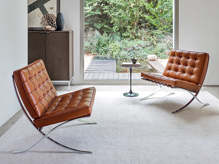knoll-barcelona-chair-relax-version-insitu-800-600