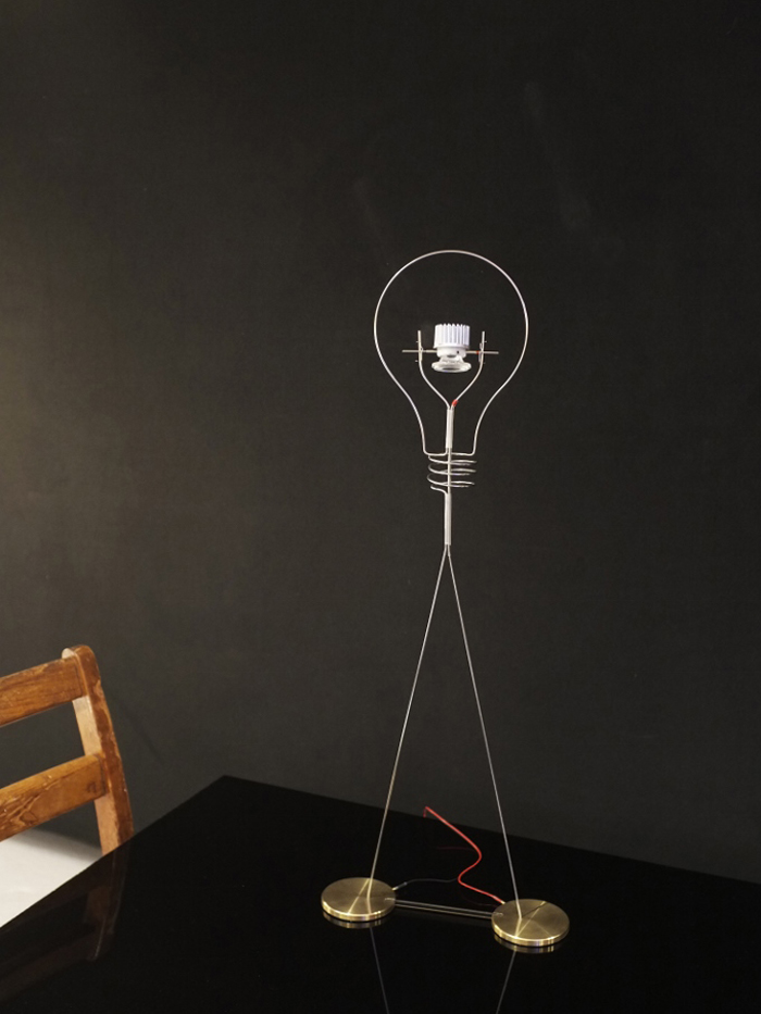Walking Bulb1