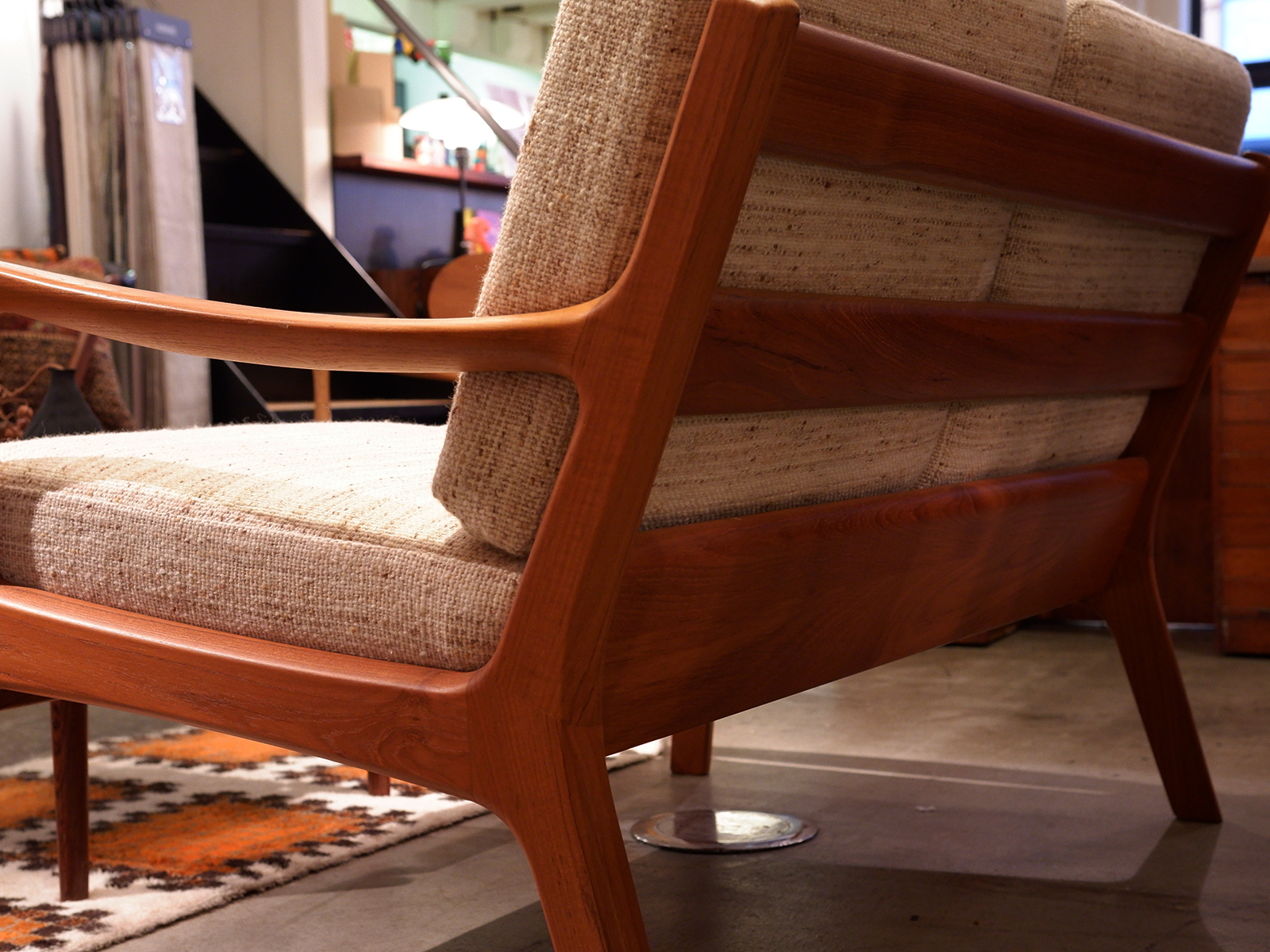 2s Sofa2