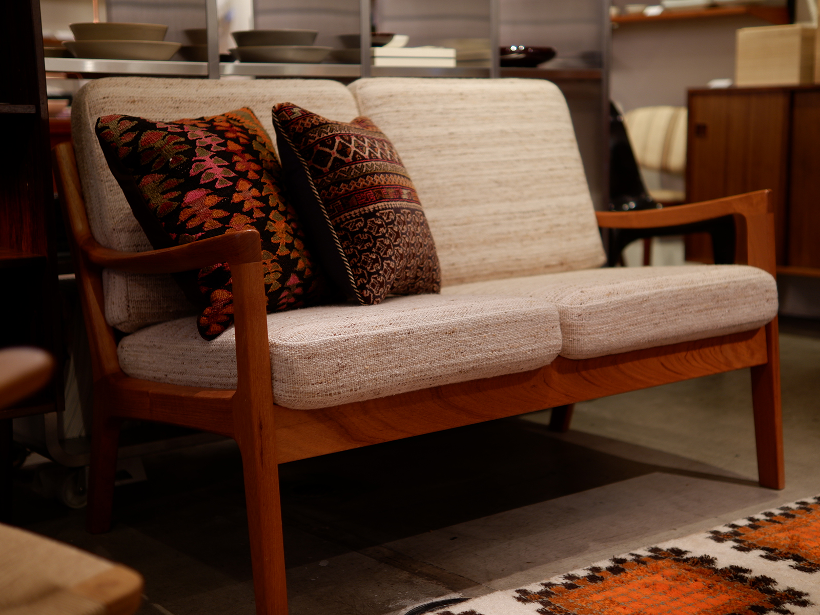 2s Sofa3