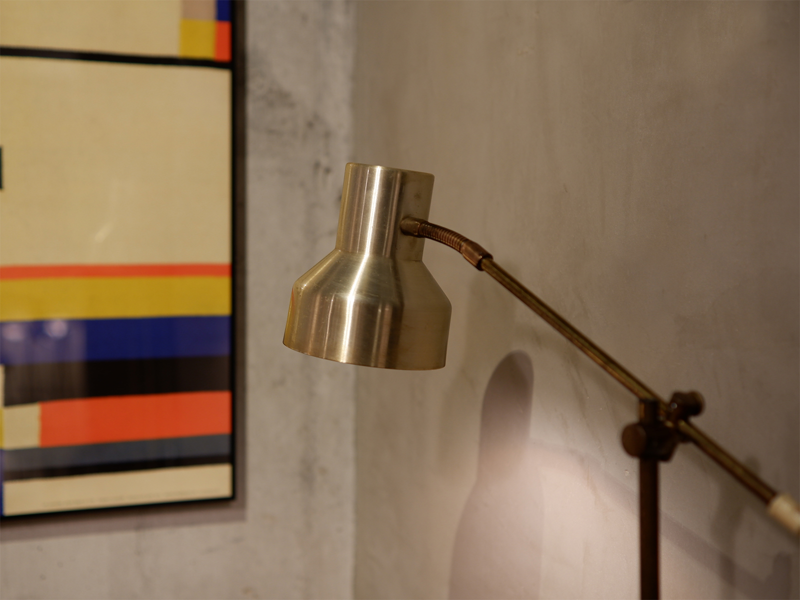 Floor Lamp2