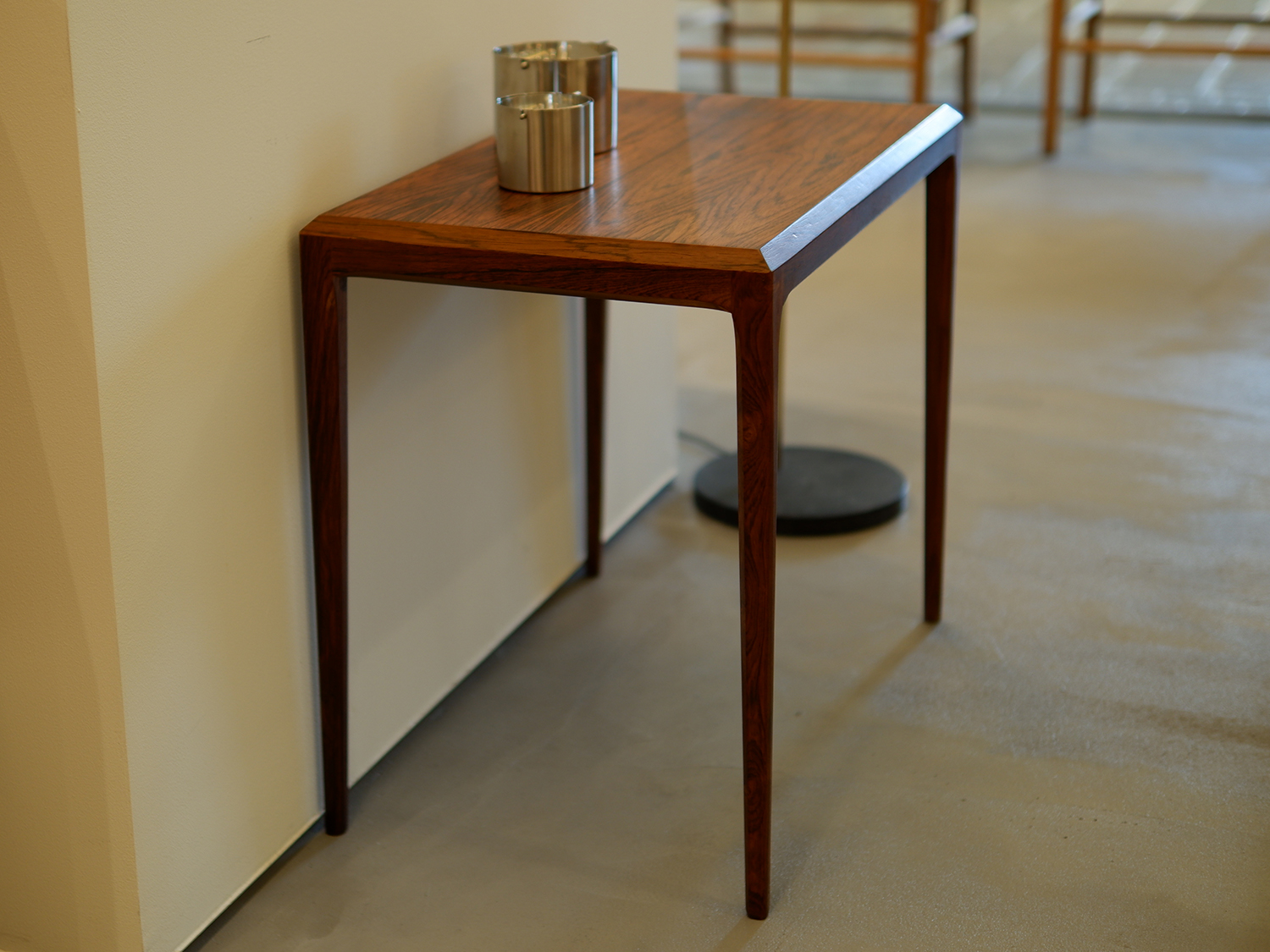 ○Sidetable1